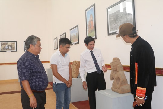 “Di sản văn hóa Chăm Ninh Thuận - Quảng Nam”