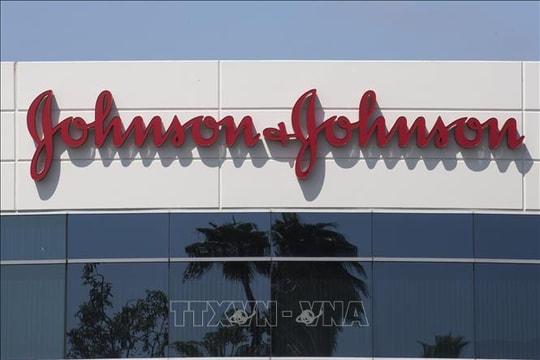 J&J thu hồi 5 loại kem chống nắng vì phát hiện chứa chất gây ung thư