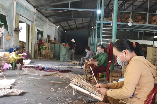 Hợp tác xã công nghiệp - tiểu thủ công nghiệp: Nỗ lực vượt khó