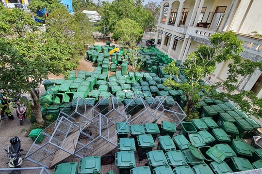 Quản lý chất thải rắn ở nông thôn: Còn nhiều bất cập