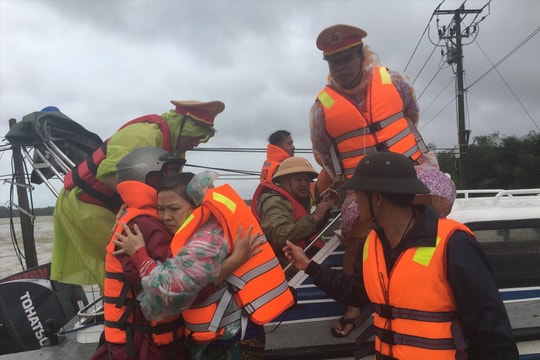 Phú Ninh sẵn sàng di dời 300 hộ dân ở vùng ngập lụt và sạt lở