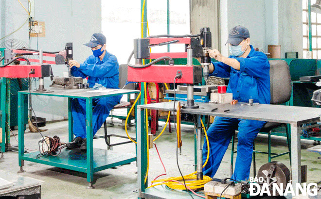 Phục hồi sản xuất trong tình hình mới