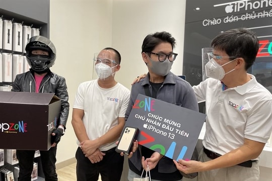 iPhone 13 hút khách bất chấp dịch bệnh