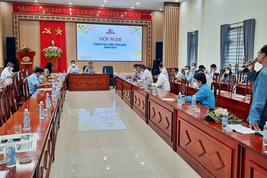 Báo Quảng Nam tổ chức hội nghị cộng tác viên tiêu biểu năm 2021