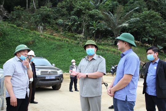 Bí thư Tỉnh ủy Phan Việt Cường kiểm tra thực tế dự án Khu du lịch sinh thái Cổng trời Đông Giang (clip)