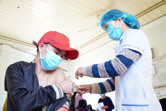 Cộng tác viên dân số, nhân viên y tế thôn được hỗ trợ 600 - 800 nghìn đồng/tháng