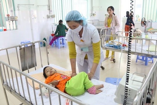 Giám sát chặt chẽ dịch bệnh tay chân miệng