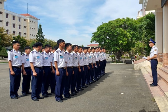 Khai mạc hội thi thuyền trưởng, chính trị viên tàu Bộ Tư lệnh Vùng Cảnh sát biển 2