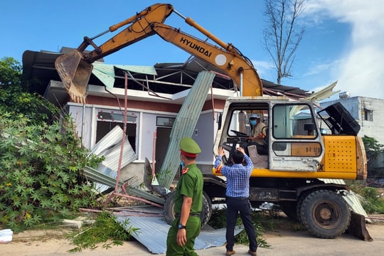 Tam Kỳ kiên quyết xử lý vi phạm trật tự xây dựng