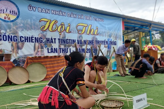 Đồng bào Xê Đăng hưởng ứng Lễ hội Sâm Ngọc Linh