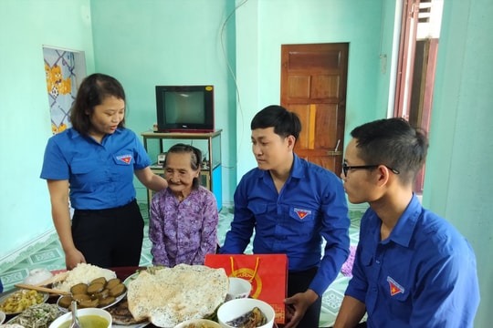 Tuổi trẻ Hiệp Đức tổ chức nhiều hoạt động tri ân người có công cách mạng