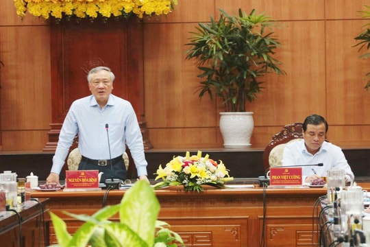 Bộ Chính trị kiểm tra việc triển khai Nghị quyết Đại hội XIII của Đảng tại Quảng Nam