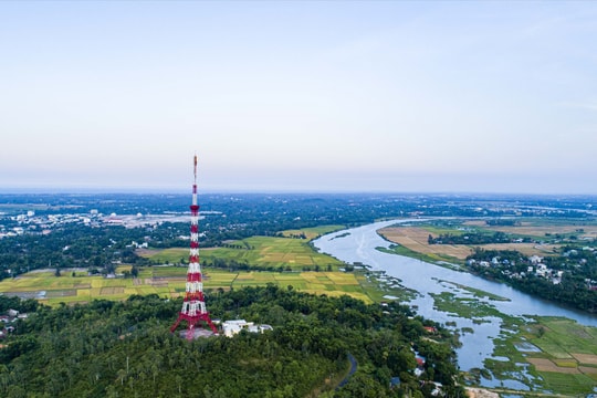 "Hải đăng" của niềm nhớ…