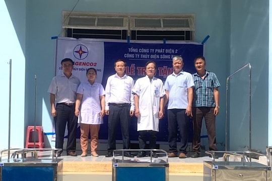 Công ty Thủy điện Sông Bung chăm lo đời sống đồng bào vùng cao Nam Giang