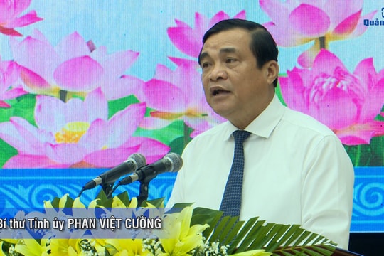 [VIDEO] - Vận dụng tư tưởng canh tân của nhà yêu nước Phan Châu Trinh, Quảng Nam bứt phá sau 25 năm tái lập tỉnh