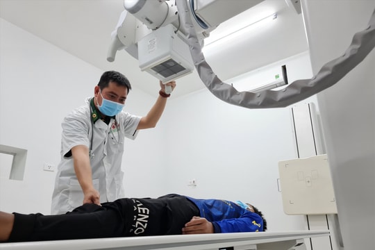 Người dân biên giới được chăm sóc sức khỏe