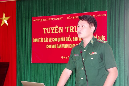 Tuyên truyền biển đảo cho ngư dân Tam Kỳ