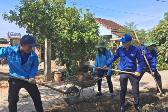 Phú Ninh chú trọng phát triển đảng viên trẻ