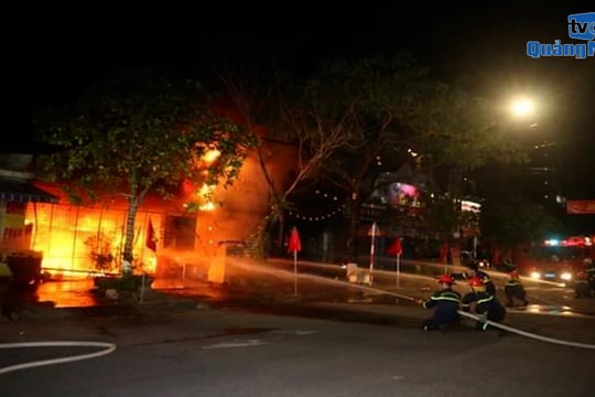 [VIDEO] - Bịt lối thoát hiểm, hậu quả khôn lường khi cháy nổ