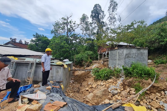 Bất an trước nạn sạt lở và bồi lấp