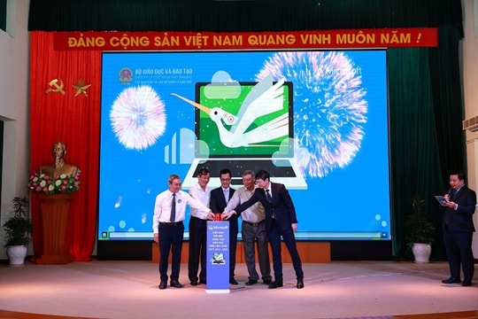 Đổi mới giáo dục trên nền tảng công nghệ thông tin