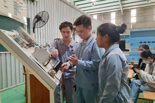 Đào tạo nghề tại Trường Cao đẳng Thaco: Giải quyết việc làm tại chỗ