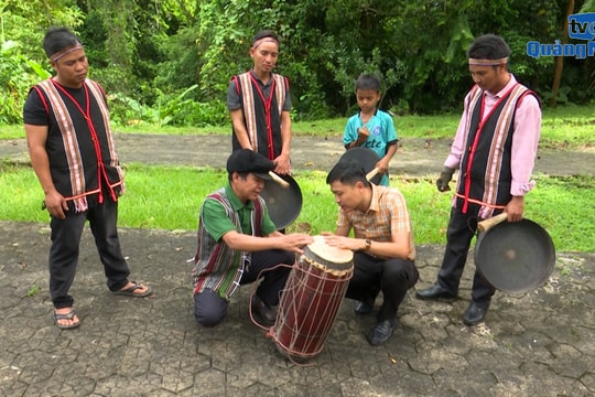 [VIDEO] - Hiệp Đức bảo tồn và phát huy các giá trị văn hóa cồng chiêng