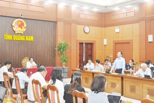 Gia hạn chấm dứt hợp đồng lao động làm công tác chuyên môn, nghiệp vụ đến ngày 1/4/2023