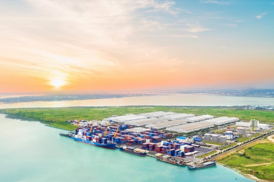 Dịch vụ logistics cho doanh nghiệp FDI tại miền Trung