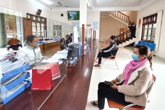 Đông Giang: Hơn 1.590 lượt khách hàng vay vốn chính sách