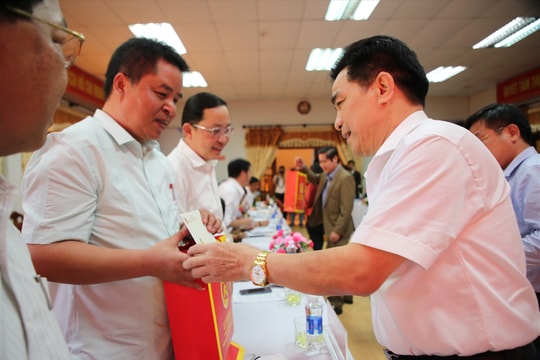 Lãnh đạo huyện Tây Giang phát huy tinh thần nêu gương, đoàn kết thống nhất, thực hiện thắng lợi các nhiệm vụ đề ra
