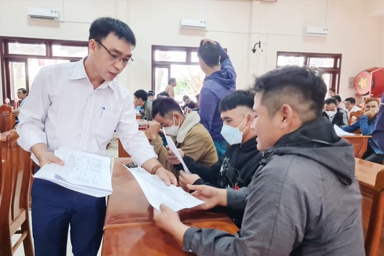 Tư vấn việc làm cho thanh niên xuất ngũ