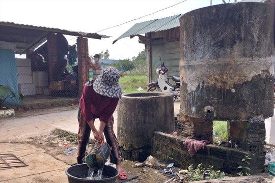 Cần giải quyết dứt điểm tình trạng mất vệ sinh ở chợ Cẩm Khê