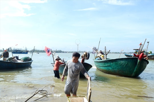 "Lỏng lẻo" với nghề cá ven bờ