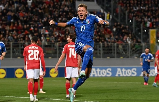 Vòng loại EURO 2024: Kazakhstan đã tạo nên cú sốc khi ngược dòng đánh bại đội tuyển Đan Mạch