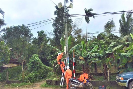 Điện lực Tiên Phước hỗ trợ lắp đặt camera an ninh