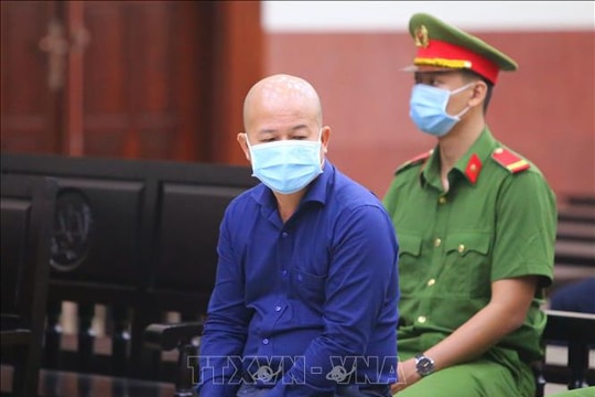 Tuyên phạt Đinh Ngọc Hệ 5 năm tù về tội trốn thuế