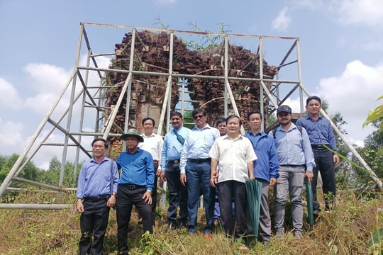 Đoàn chuyên gia Ấn Độ khảo sát Phật viện Đồng Dương