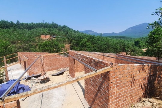 Xây dựng công trình trái phép ở Hồ chứa nước Hố Khế: Hộ chấp hành tháo dỡ công trình bị hăm dọa!