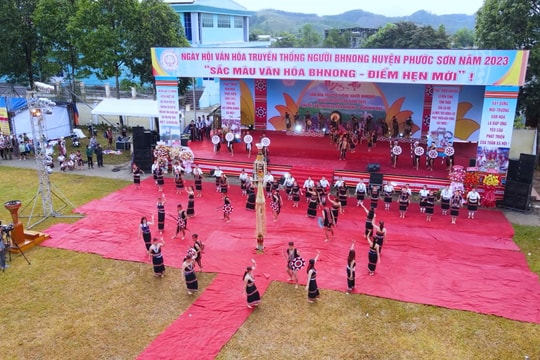 [VIDEO] -  Toàn cảnh Ngày hội văn hóa truyền thống người Bh’noong