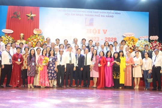 Nhạc sĩ Nguyễn Nhẫn làm Chủ tịch Hội Âm nhạc thành phố nhiệm kỳ 2023-2028