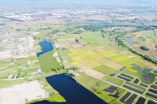 Dự án nạo vét, thoát lũ khẩn cấp và chống xâm nhập mặn sông Cổ Cò: Không đảm bảo cam kết