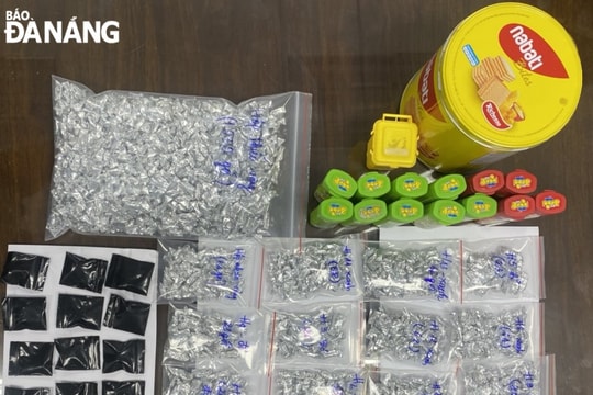 Bắt đối tượng mua bán ma túy, thu giữ hơn 1.000 tép heroin