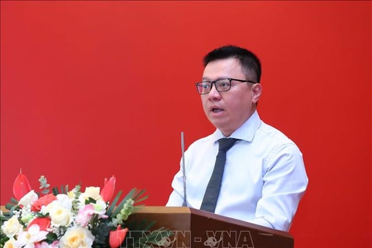 Báo chí, dư luận xã hội và cuộc đấu tranh phòng, chống tham nhũng, tiêu cực