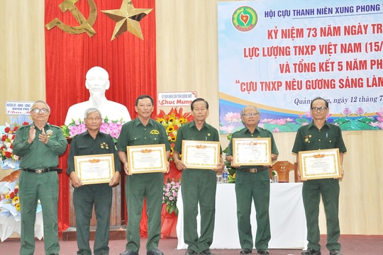 Cựu thanh niên xung phong nêu gương sáng