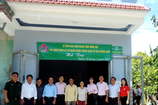 Chi nhánh Ngân hàng Chính sách xã hội Quảng Nam tri ân, đền ơn đáp nghĩa