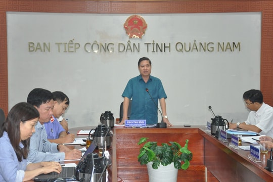 Khảo sát toàn bộ việc cấp giấy chứng nhận quyền sử dụng đất cho gia đình bà Phạm Thị Thau