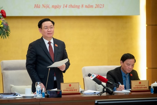 Cần có nghị quyết riêng về đổi mới giáo dục