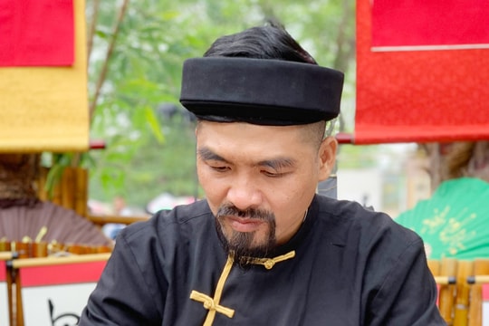 Nét chữ, đời người