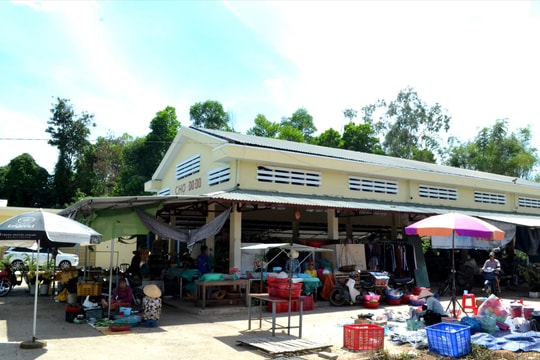 Chợ Đo Đo lưu giữ giá trị truyền thống